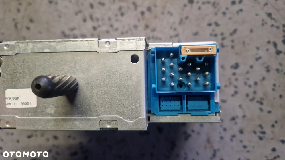 BMW E46 RADIO  6902657 - 4