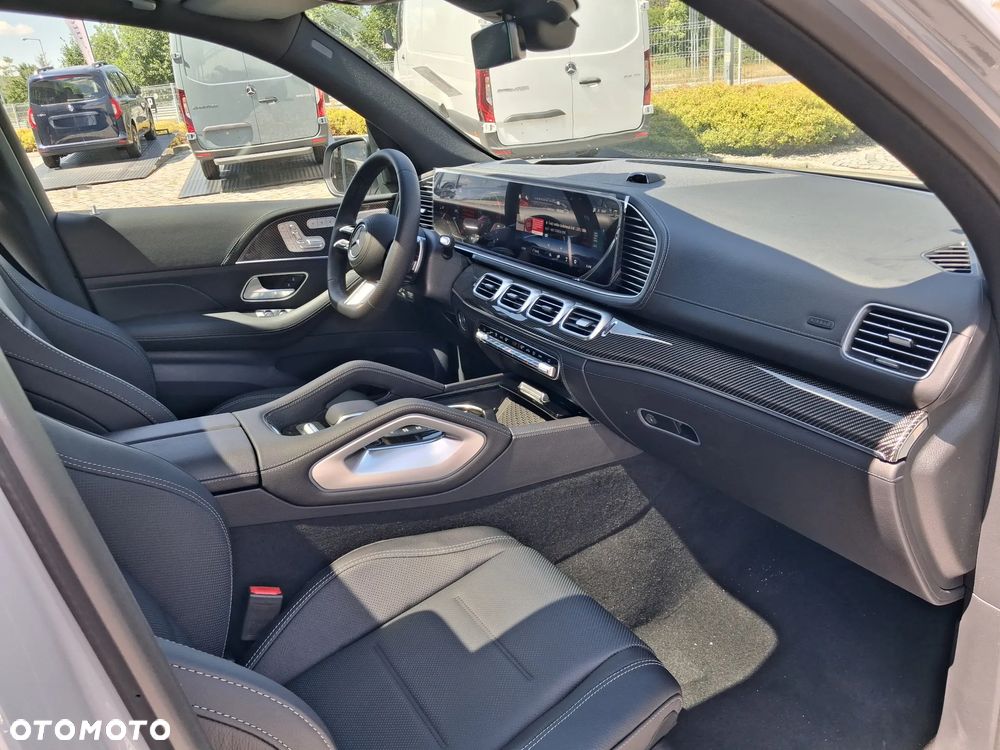 Mercedes-Benz GLE - 18