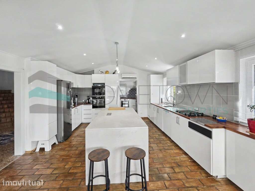 Moradia T4 com vista mar, Santa Bárbara de Nexe - Autonomia, luxo e... - Grande imagem: 5/40