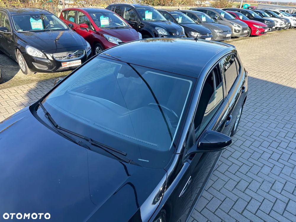 Volkswagen Polo - 33