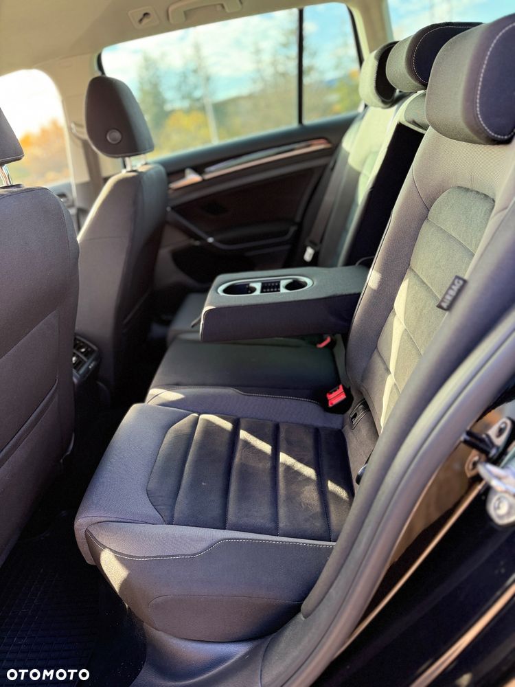 Volkswagen Golf 2.0 BlueTDI DSG Highline - 20