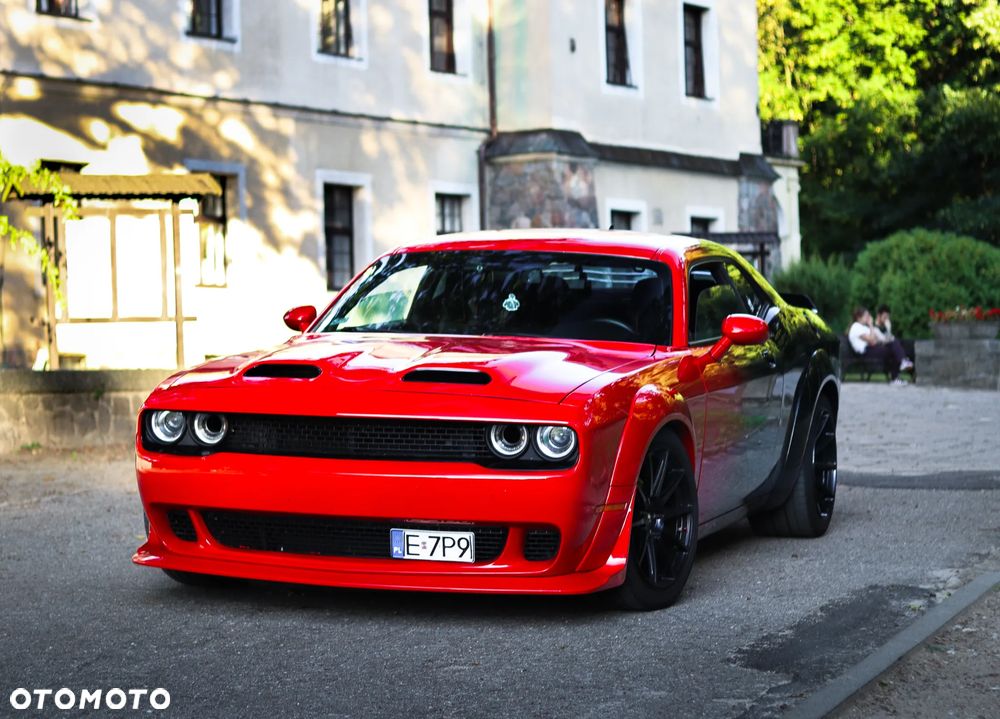 Dodge Challenger - 3