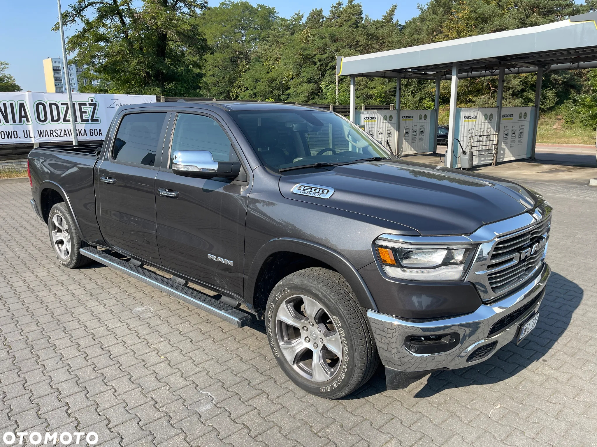 Dodge RAM 1500 5.7 4x4 - 2