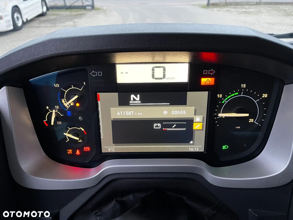 Renault T520 6x2 PUSHER CAŁA NA PODUSZKACH  BOGATA WERSJA WYPOSAŻENIA SERWISOWANA - 23