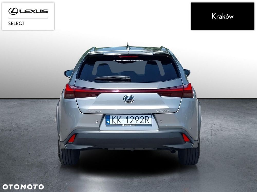 Lexus UX 300h Business - 4