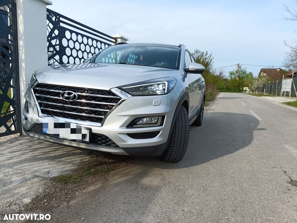 Hyundai Tucson 2.0 CRDI 4WD 8AT Premium - 10