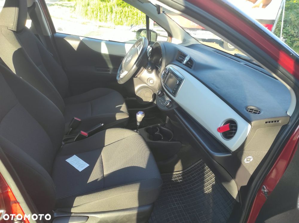 Toyota Yaris - 6