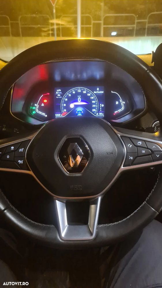 Renault Clio TCe 130 EDC GPF INTENS - 23