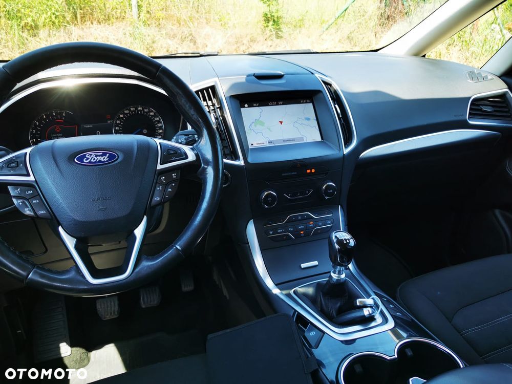 Ford Galaxy - 3