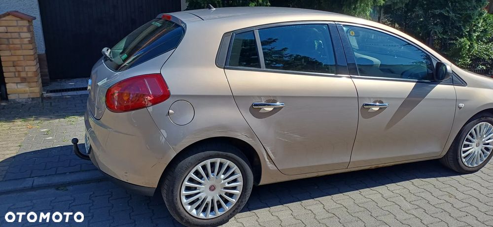 Fiat Bravo 1.4 T-JET 16V Active - 4