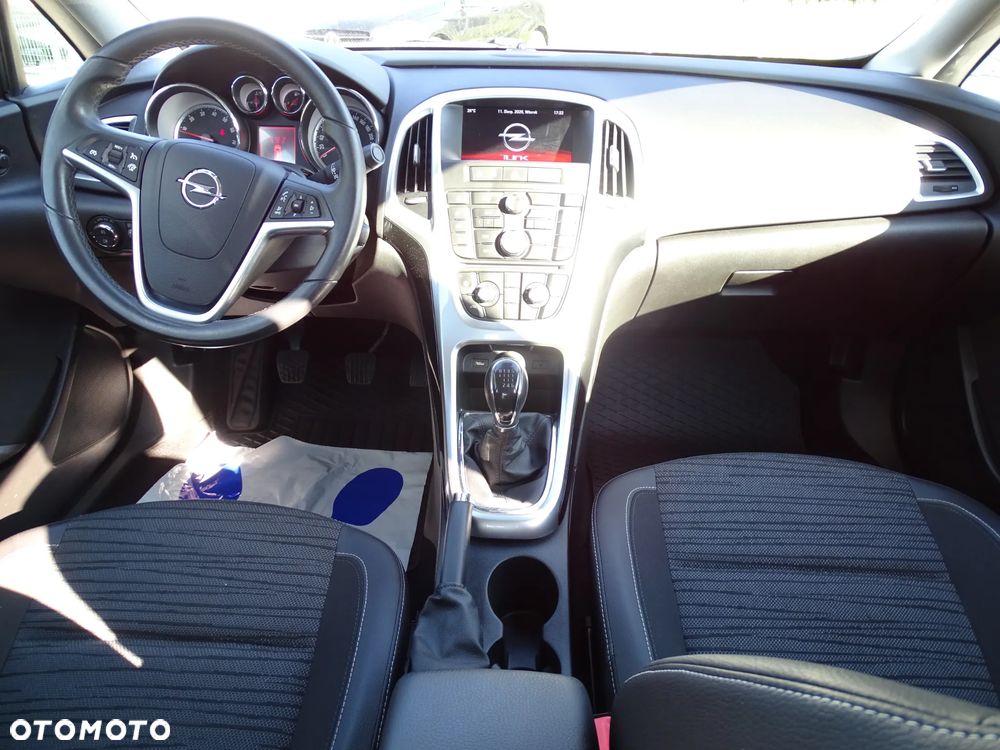 Opel Astra 1.4 Turbo ENERGY - 18