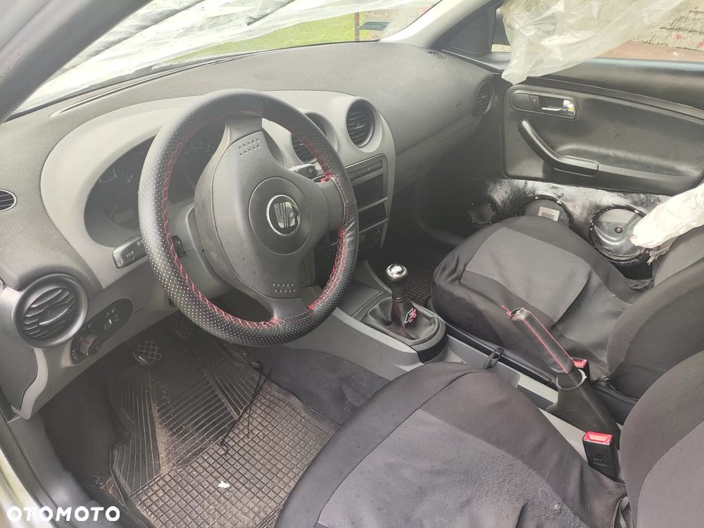 Seat Ibiza 1.4 16V Comfort Edition - 8