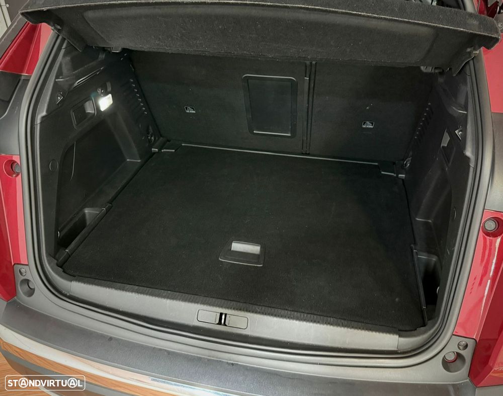 Peugeot 3008 1.2 PureTech GT Line Grip Control EAT6 - 11