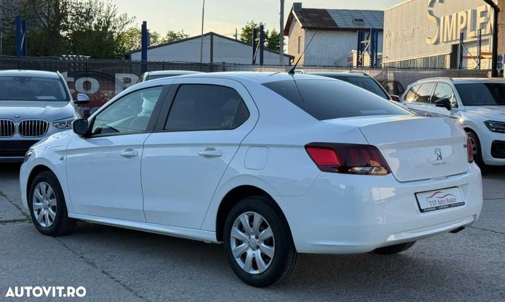 Peugeot 301 - 6