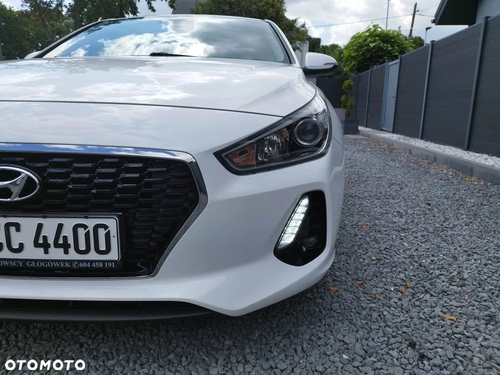Hyundai i30 1.4 Trend - 9