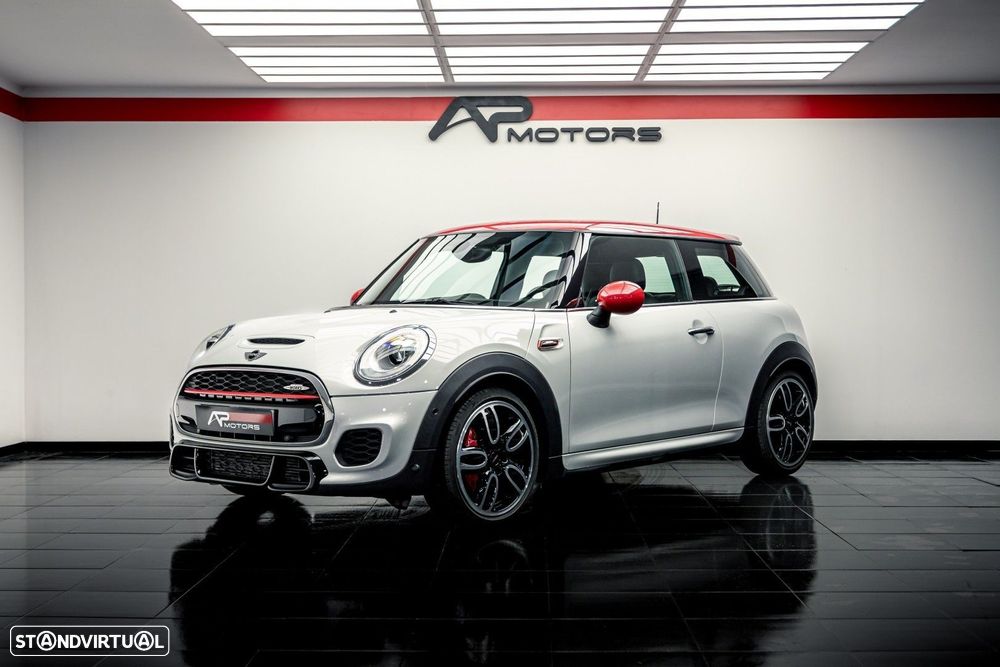 MINI 3 Portas John Cooper Works - 2