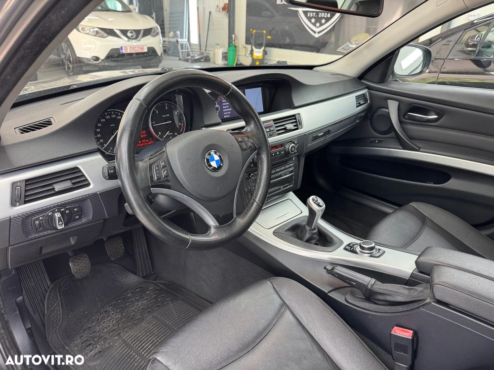 BMW Seria 3 320d DPF - 24