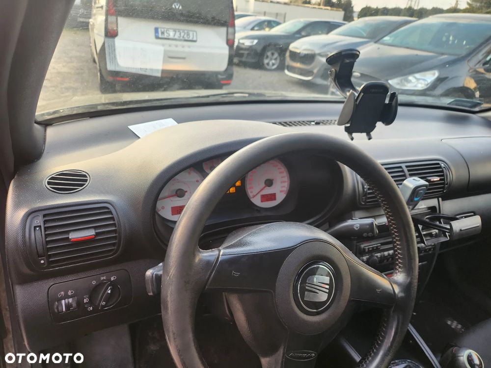 Seat Leon 1.8T Cupra R - 6