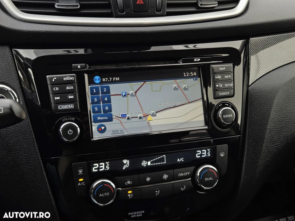 Nissan X-Trail 1.6 dCi Xtronic Tekna - 24