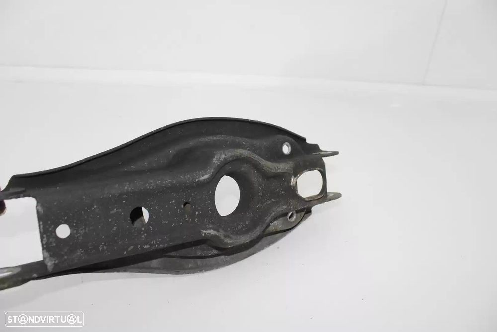BRAÇO SUSPENSÃO INFERIOR TRASEIRO DIREITO BMW 1 2008 -33536764420 - 3