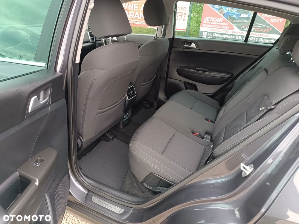 Kia Sportage 1.6 GDI 2WD DREAM-TEAM EDITION - 25