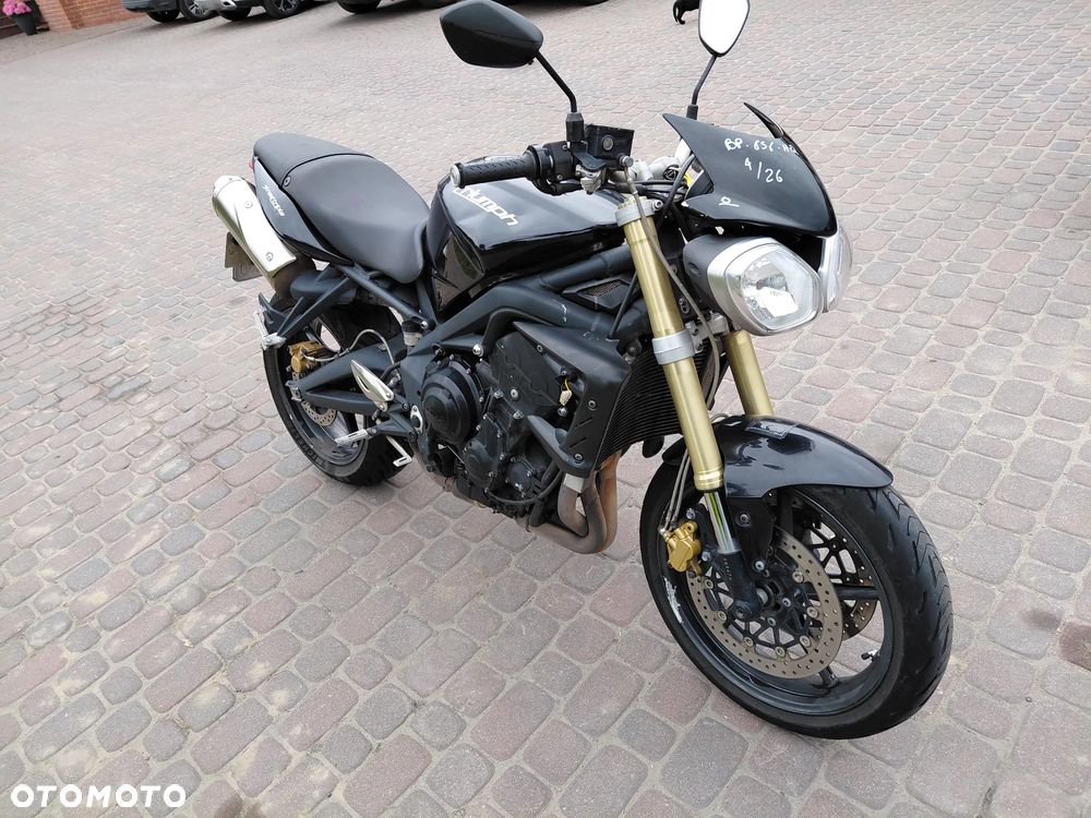 Triumph Street Triple - 7