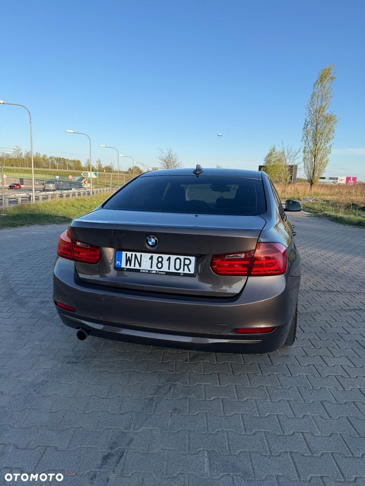 BMW Seria 3 316d - 6
