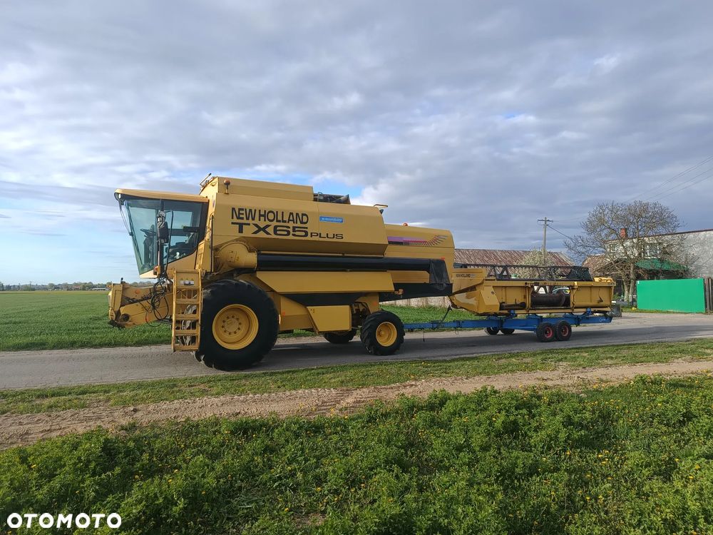 New Holland TX 65 Plus - 6