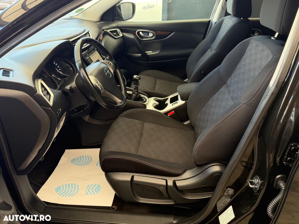Nissan Qashqai 1.6L dCi Start/Stop 4X4-i N-Connecta - 5