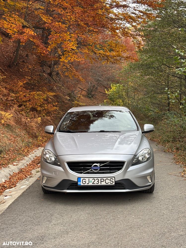 Volvo V40 - 2