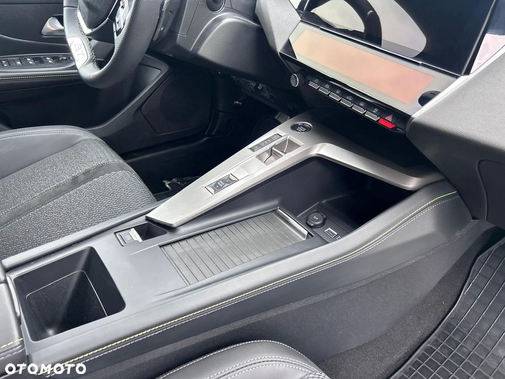 Peugeot 308 - 10