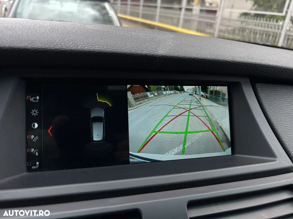 BMW X5 xDrive40d - 27