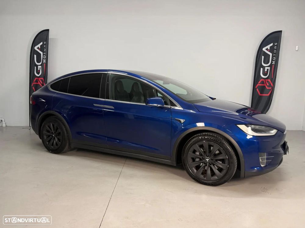 Tesla Model X 100D - 3
