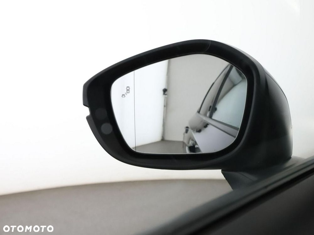 Honda Civic 2.0 i-MMD Advance CVT - 39