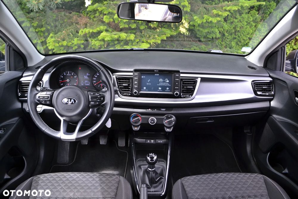 Kia Rio - 18