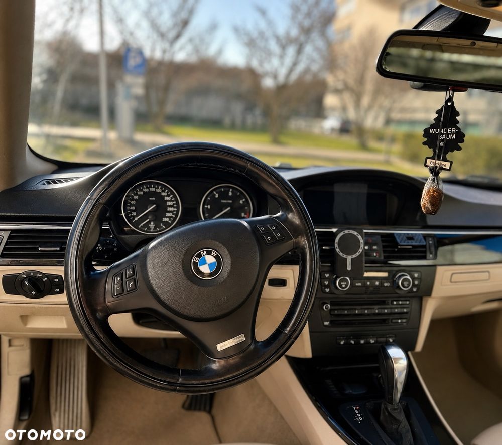 BMW Seria 3 - 12