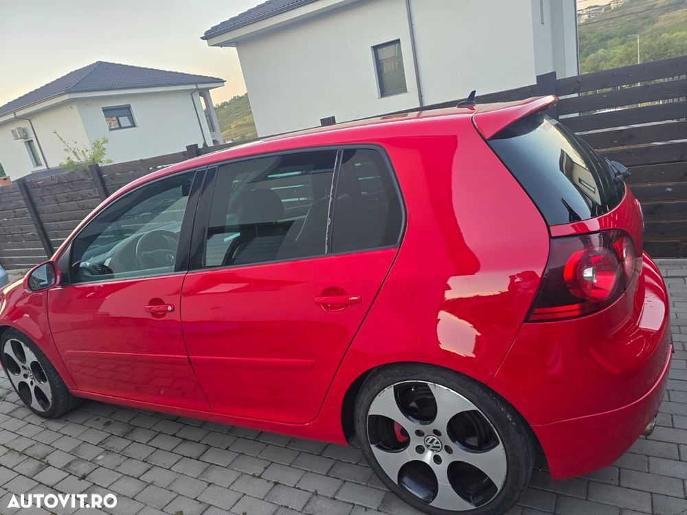 Volkswagen Golf - 9