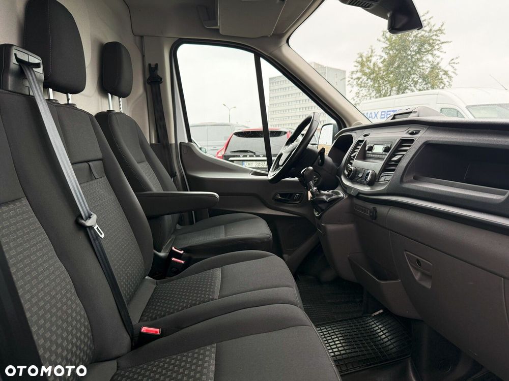 Ford transit TREND 350 L4 RWD - 20
