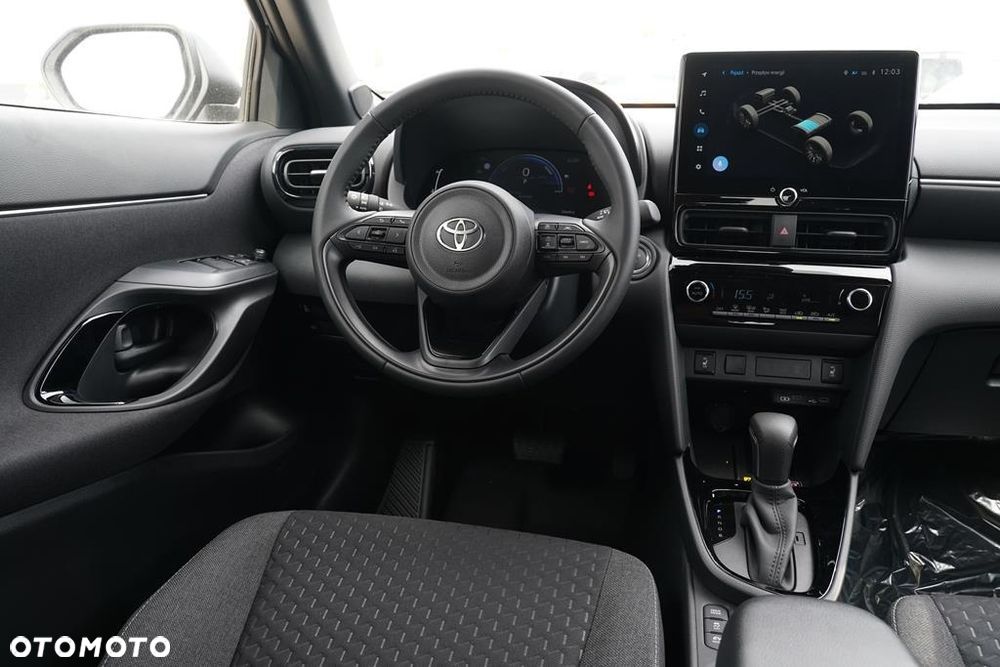 Toyota Yaris Cross - 30