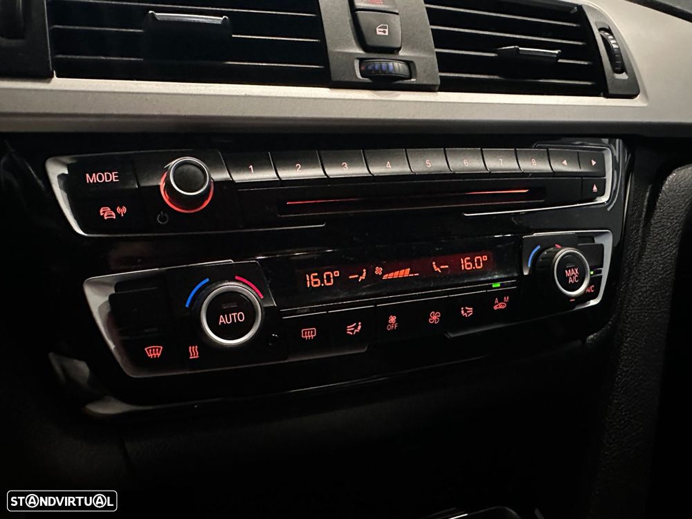 BMW 320 d Line Sport Shadow Auto - 27