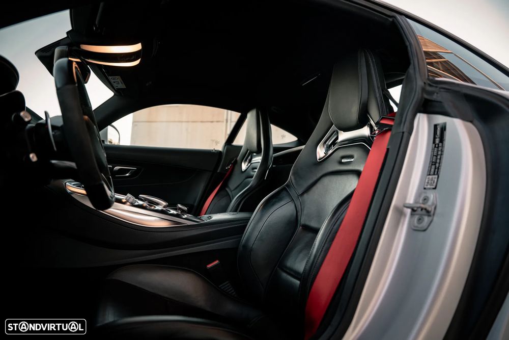 Mercedes-Benz AMG GT S Speedshift 7G-DCT - 11