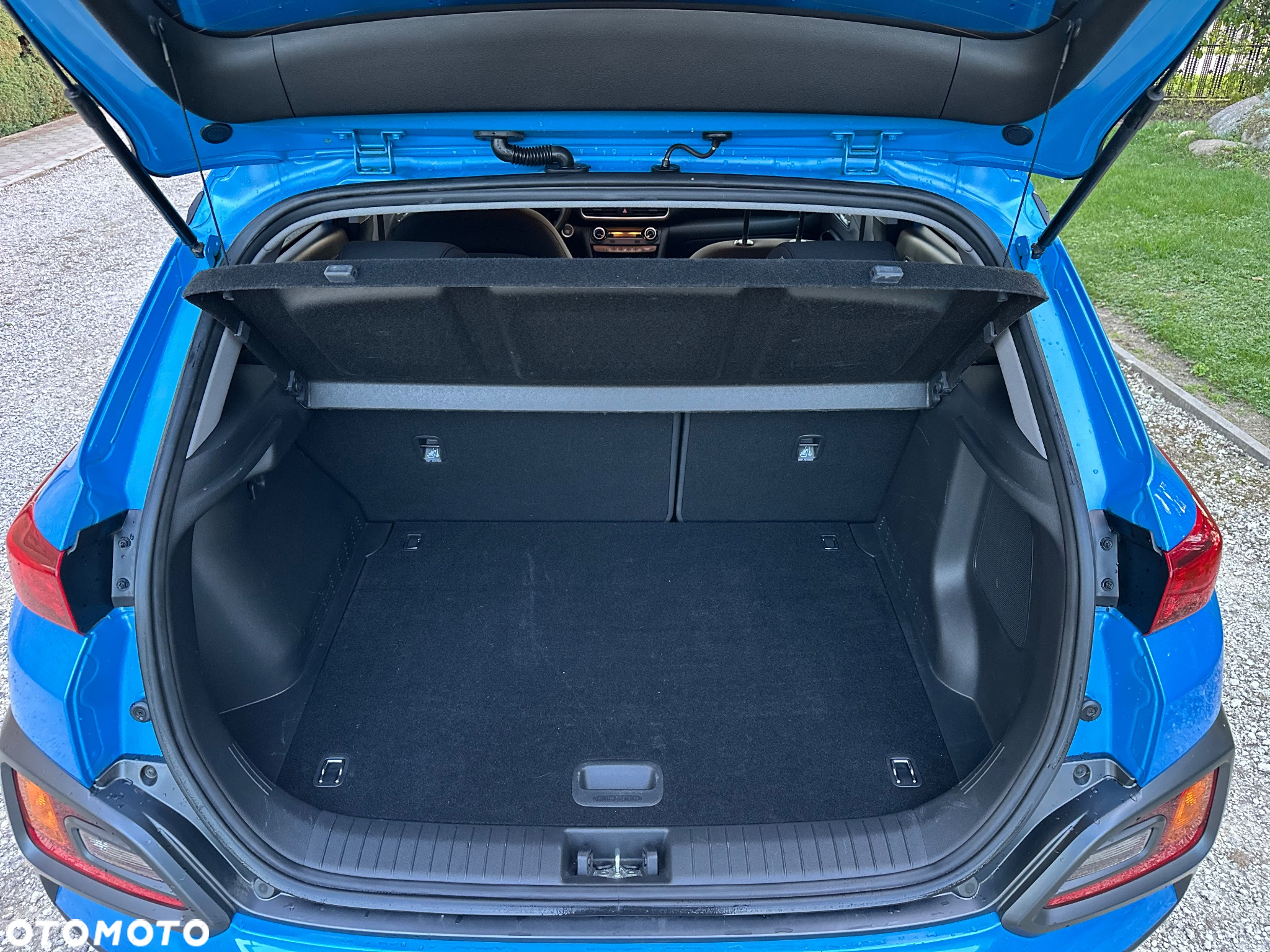 Hyundai Kona - 11