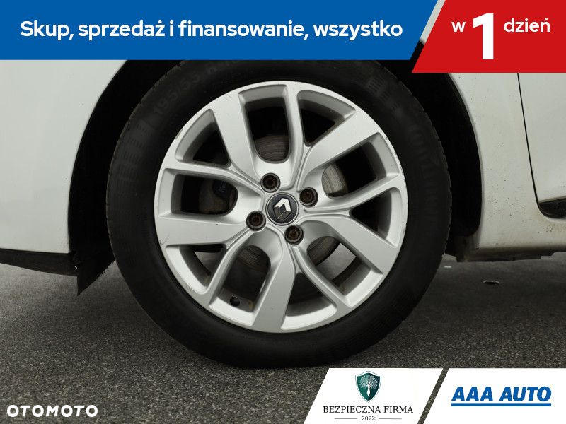 Renault Clio - 17
