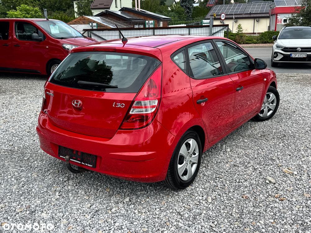 Hyundai i30 1.4 Blue Classic - 8