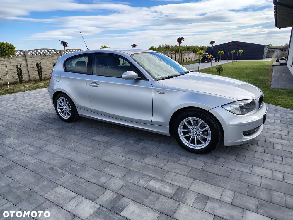 BMW Seria 1 116i Edition Sport - 4