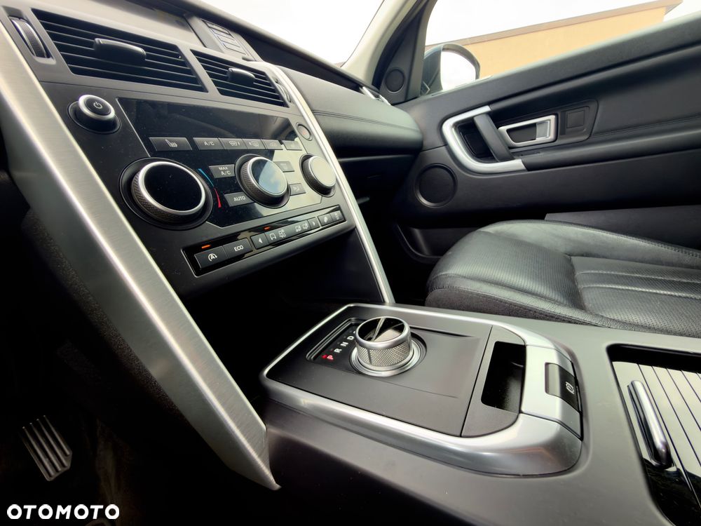 Land Rover Discovery Sport TD4 SE - 25