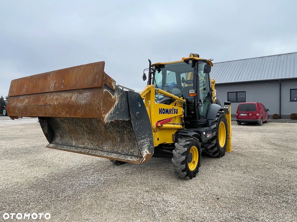 Komatsu WB 93R - JAK NOWA - IDEAŁ - 7