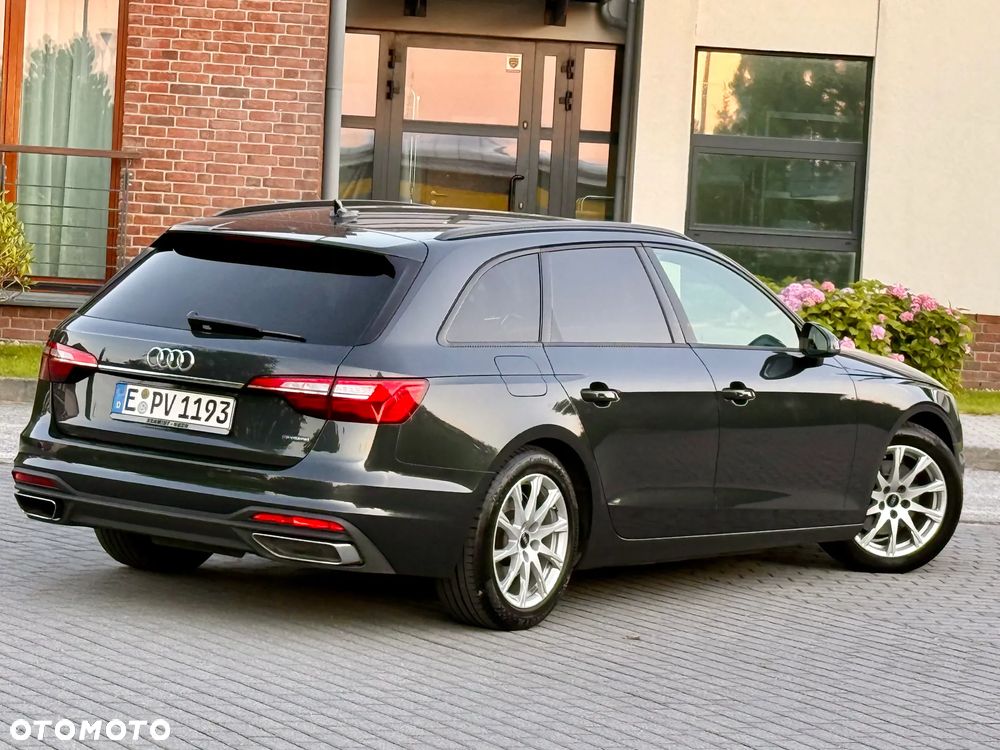 Audi A4 Avant 40 TDI quattro S tronic advanced - 12