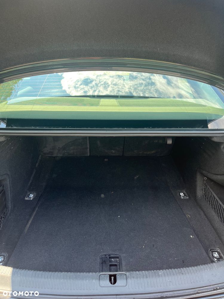 Audi A4 Limousine 2.0 TFSI S tronic sport - 22