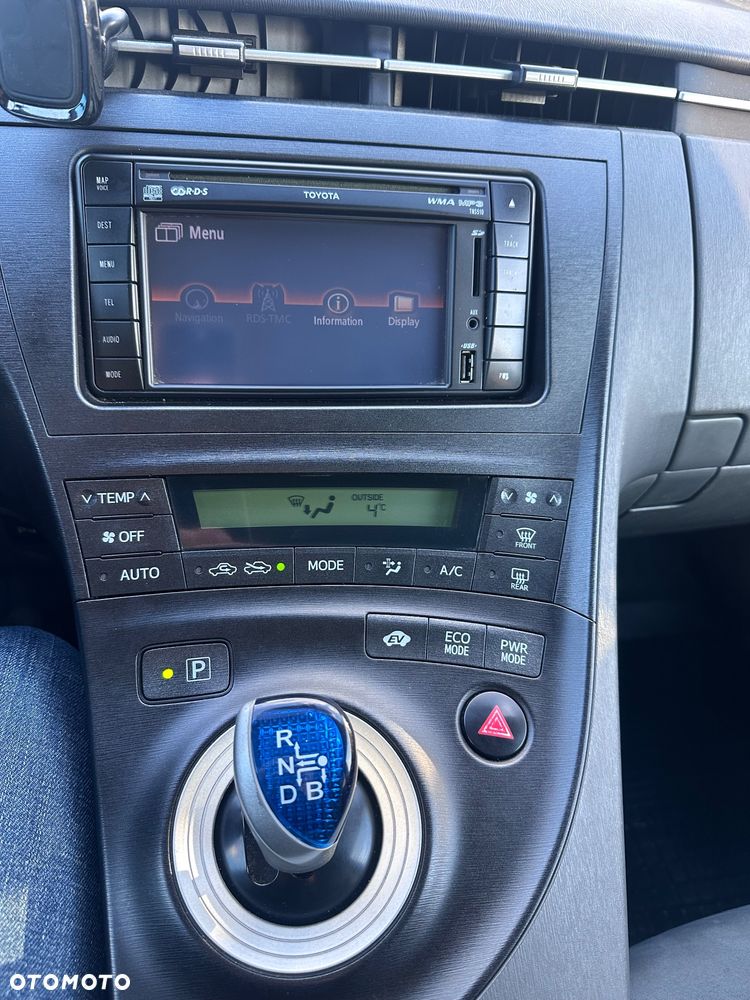 Toyota Prius - 15